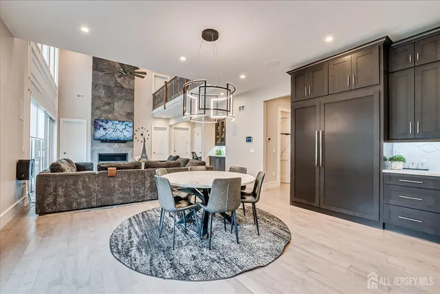 $9,000 | 3979 Park Avenue, Edison, NJ 08820