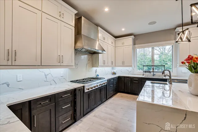 $9,000 | 3979 Park Avenue, Edison, NJ 08820