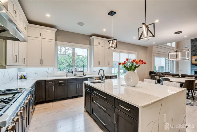 $9,000 | 3979 Park Avenue, Edison, NJ 08820