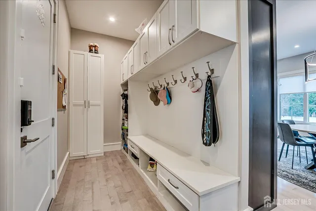 $9,000 | 3979 Park Avenue, Edison, NJ 08820