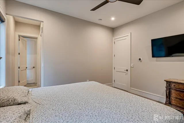 $9,000 | 3979 Park Avenue, Edison, NJ 08820