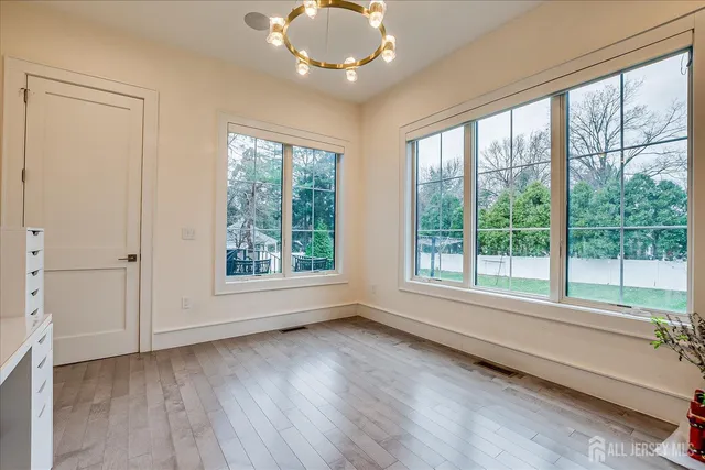 $9,000 | 3979 Park Avenue, Edison, NJ 08820