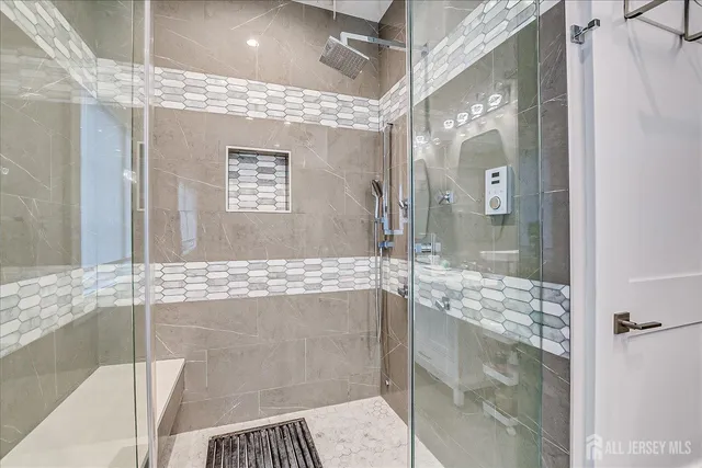 $9,000 | 3979 Park Avenue, Edison, NJ 08820