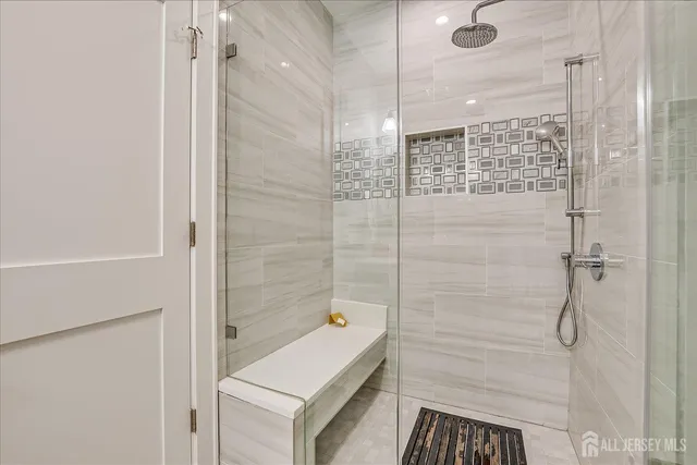 $9,000 | 3979 Park Avenue, Edison, NJ 08820