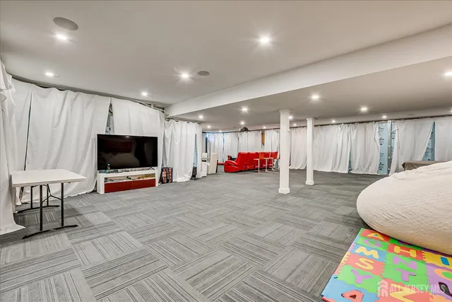 $9,000 | 3979 Park Avenue, Edison, NJ 08820