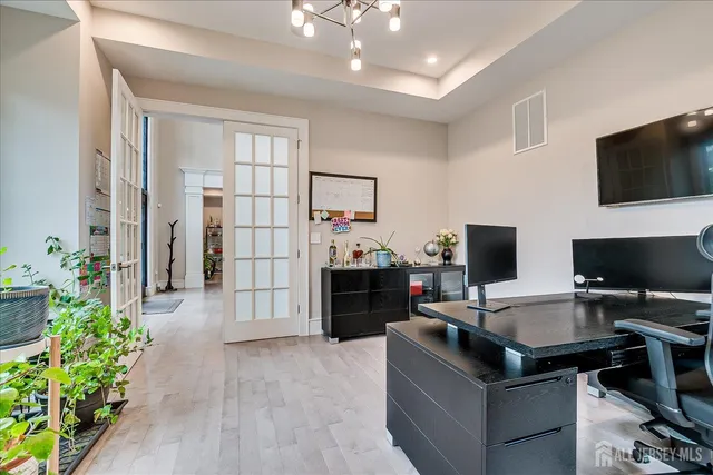 $9,000 | 3979 Park Avenue, Edison, NJ 08820