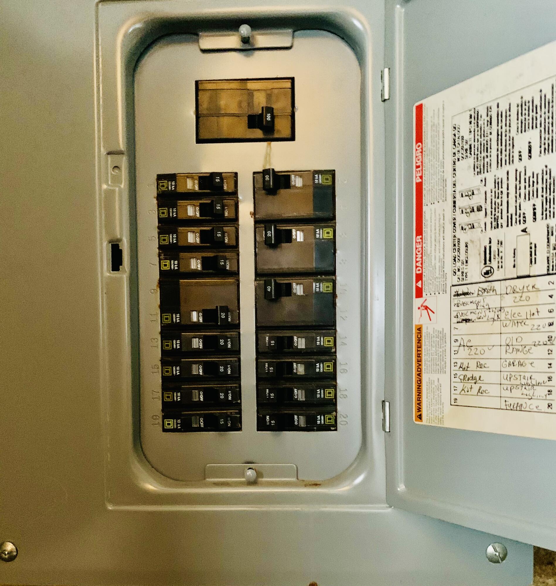 328 4th Street Manistee, MI 49660 - Photo 12 of 14 IMG_5260 (1)