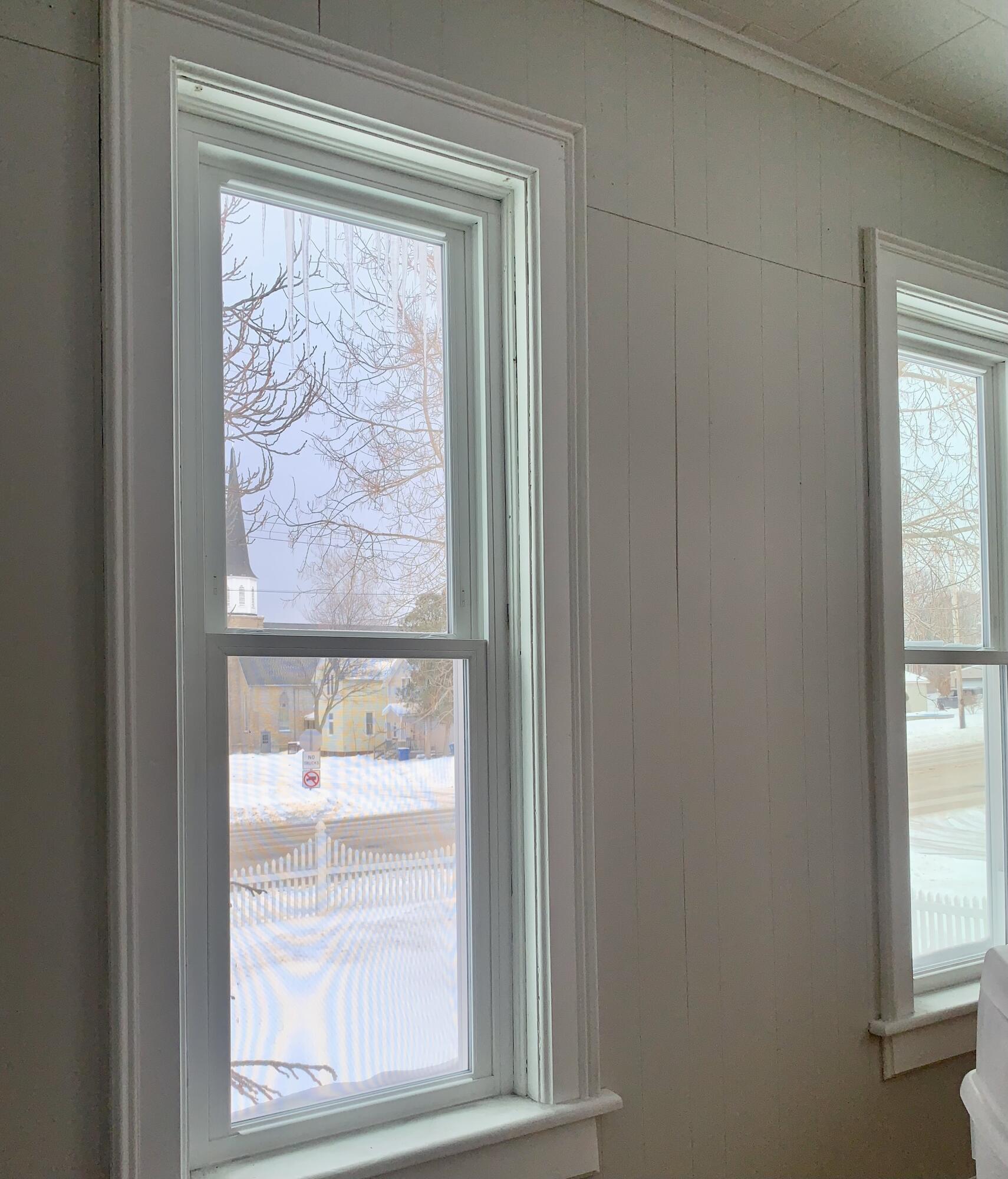 328 4th Street Manistee, MI 49660 - Photo 2 of 14 IMG_5254