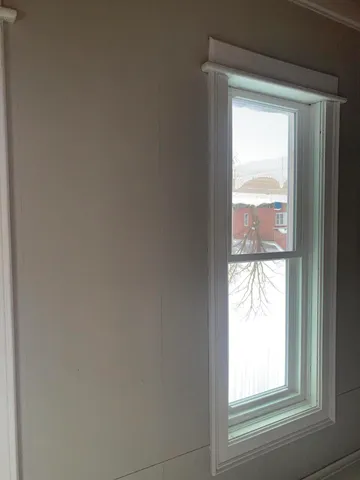 $185,000 | 328 4th Street, Manistee, MI 49660