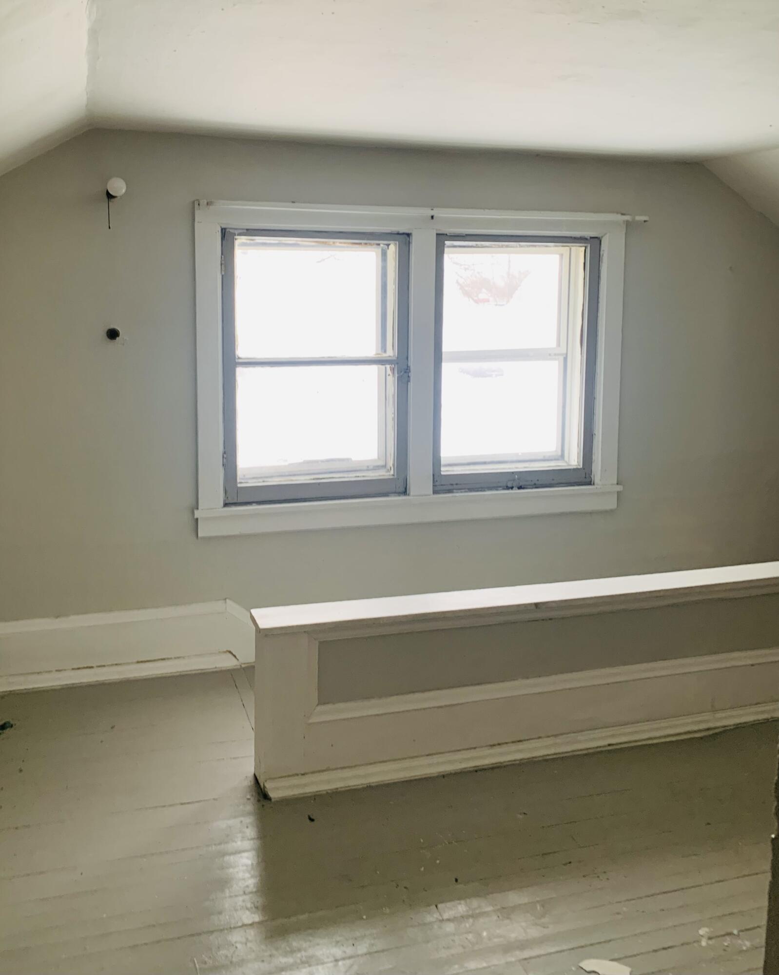 328 4th Street Manistee, MI 49660 - Photo 4 of 14 IMG_5250