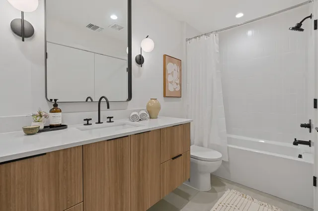 $499,900 | 1905 Albury Cove, Unit D, Austin, TX 78758