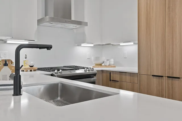 $499,900 | 1905 Albury Cove, Unit D, Austin, TX 78758