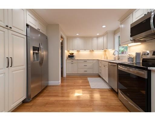 9 Gunderson Road Wilmington, MA 01887 - Photo 14 of 33 Gallery Image 14