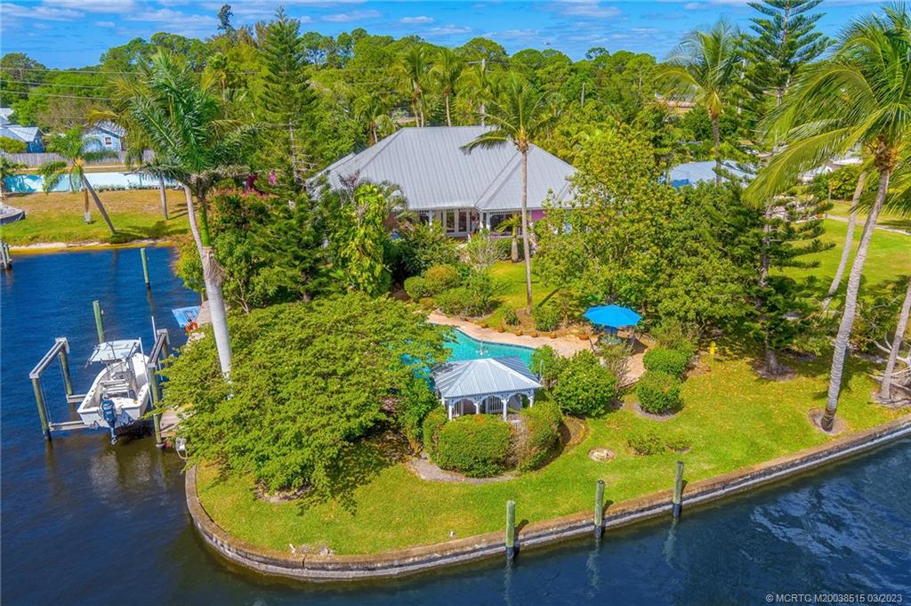 2165 Southwest Mapp Road Palm City, FL 34990 - Photo 15 of 60 Gallery Image 15