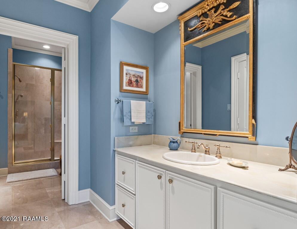 155 Shannon Road Lafayette, LA 70503 - Photo 38 of 50 155 Shannon-38