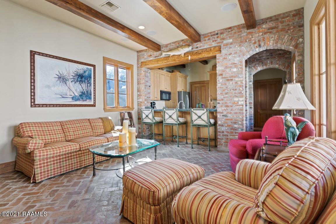 155 Shannon Road Lafayette, LA 70503 - Photo 43 of 50 155 Shannon-46