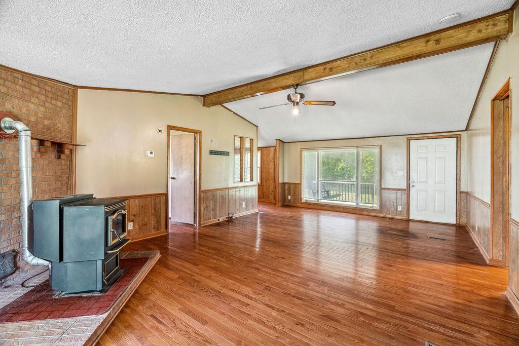 1640 Slab Town Road Sugar Grove, VA 24375 - Photo 35 of 42 Gallery Image 35