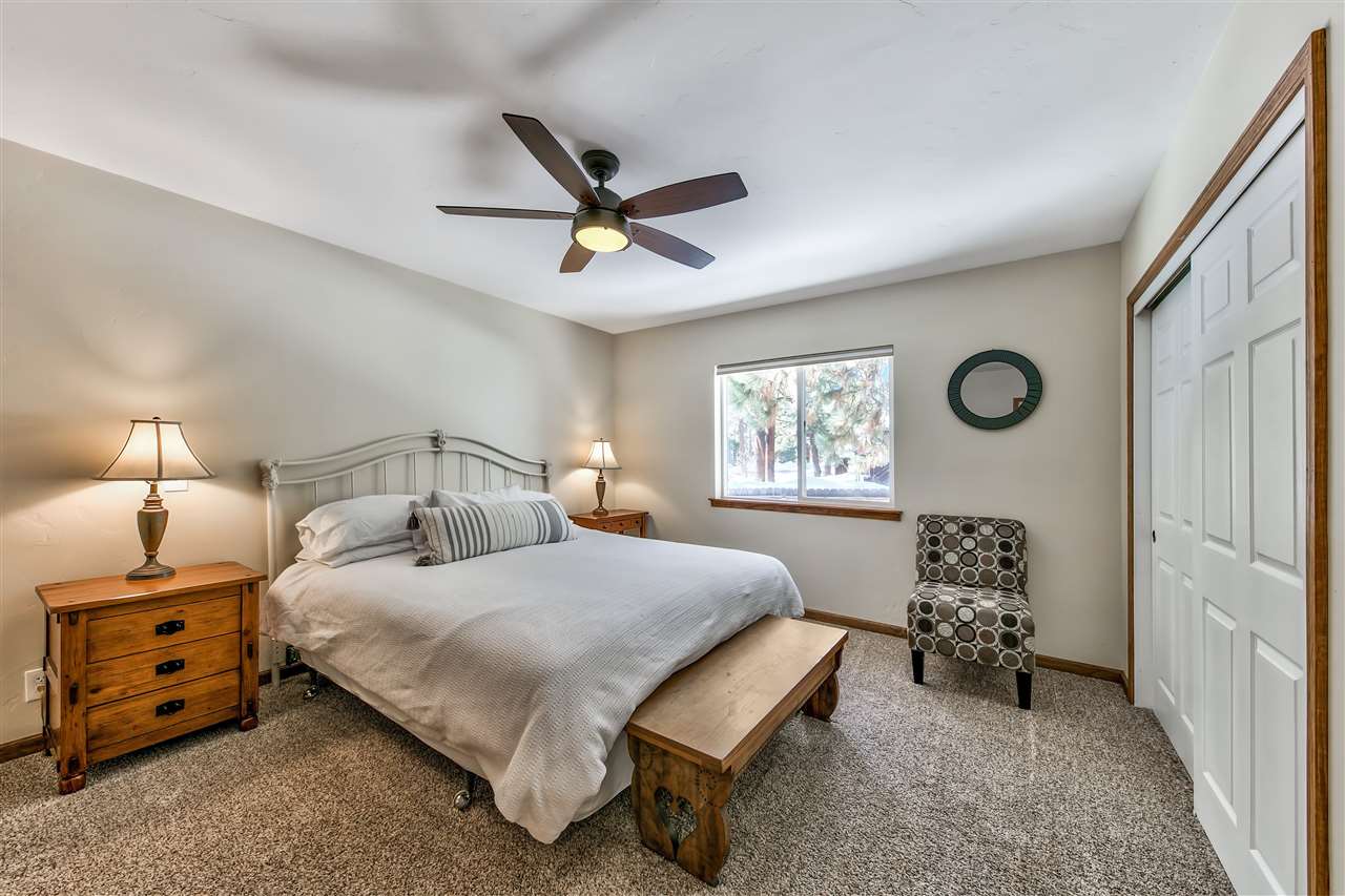 13610 Donner Pass Road Truckee, CA 96161 - Photo 14 of 20 Gallery Image 14