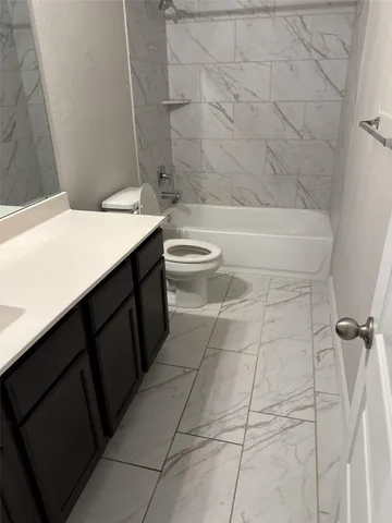 $375,000 | 11710 Canby Oak Drive, Houston, TX 77066