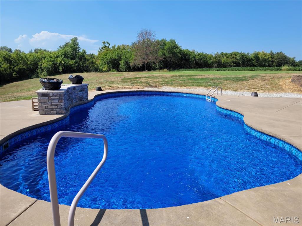 10359 Bounds Road Shipman, IL 62685 - Photo 41 of 56