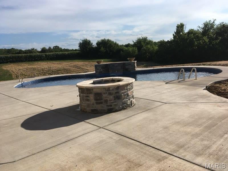 10359 Bounds Road Shipman, IL 62685 - Photo 43 of 56