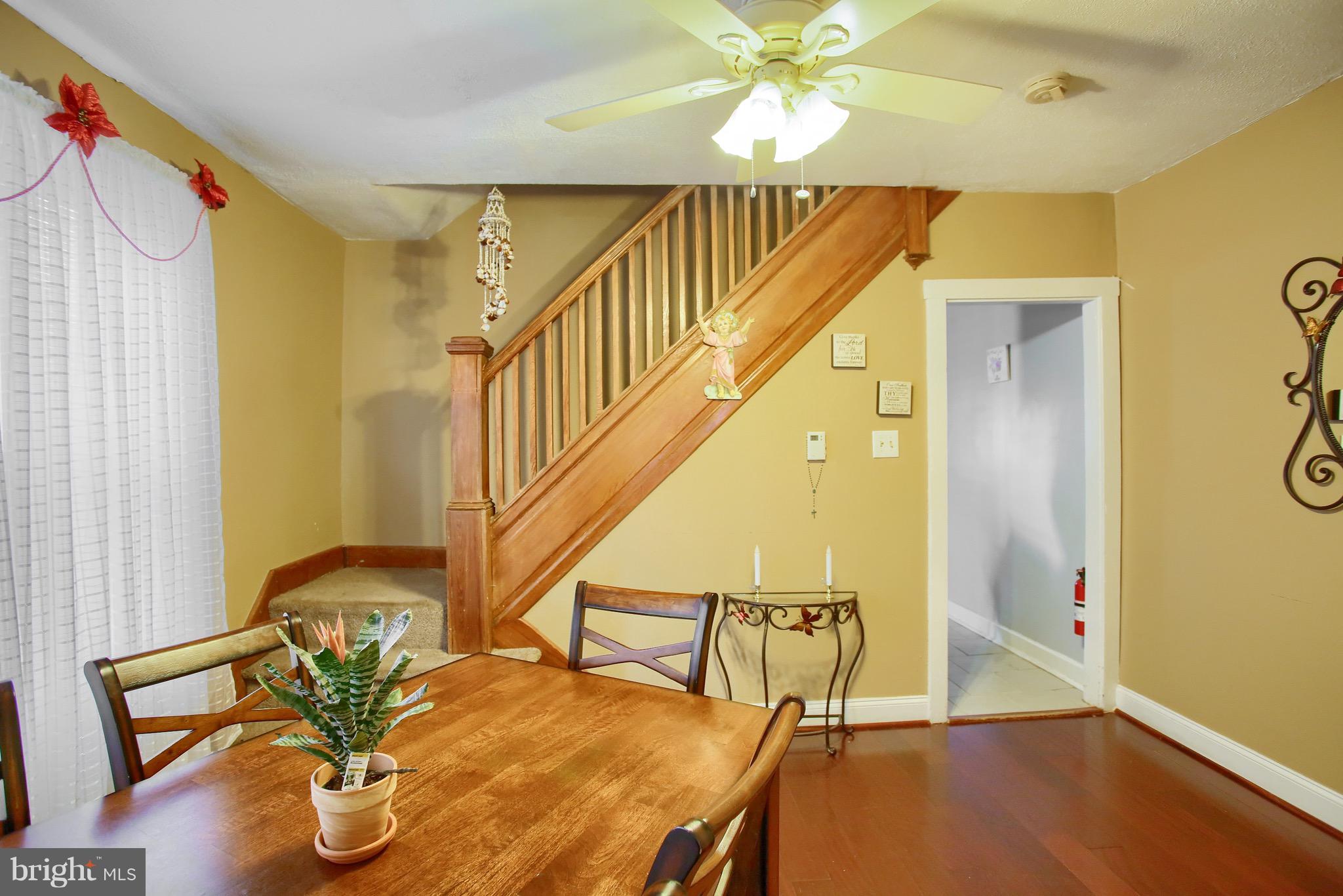 1633 Locust Street Reading, PA 19604 - Photo 8 of 23