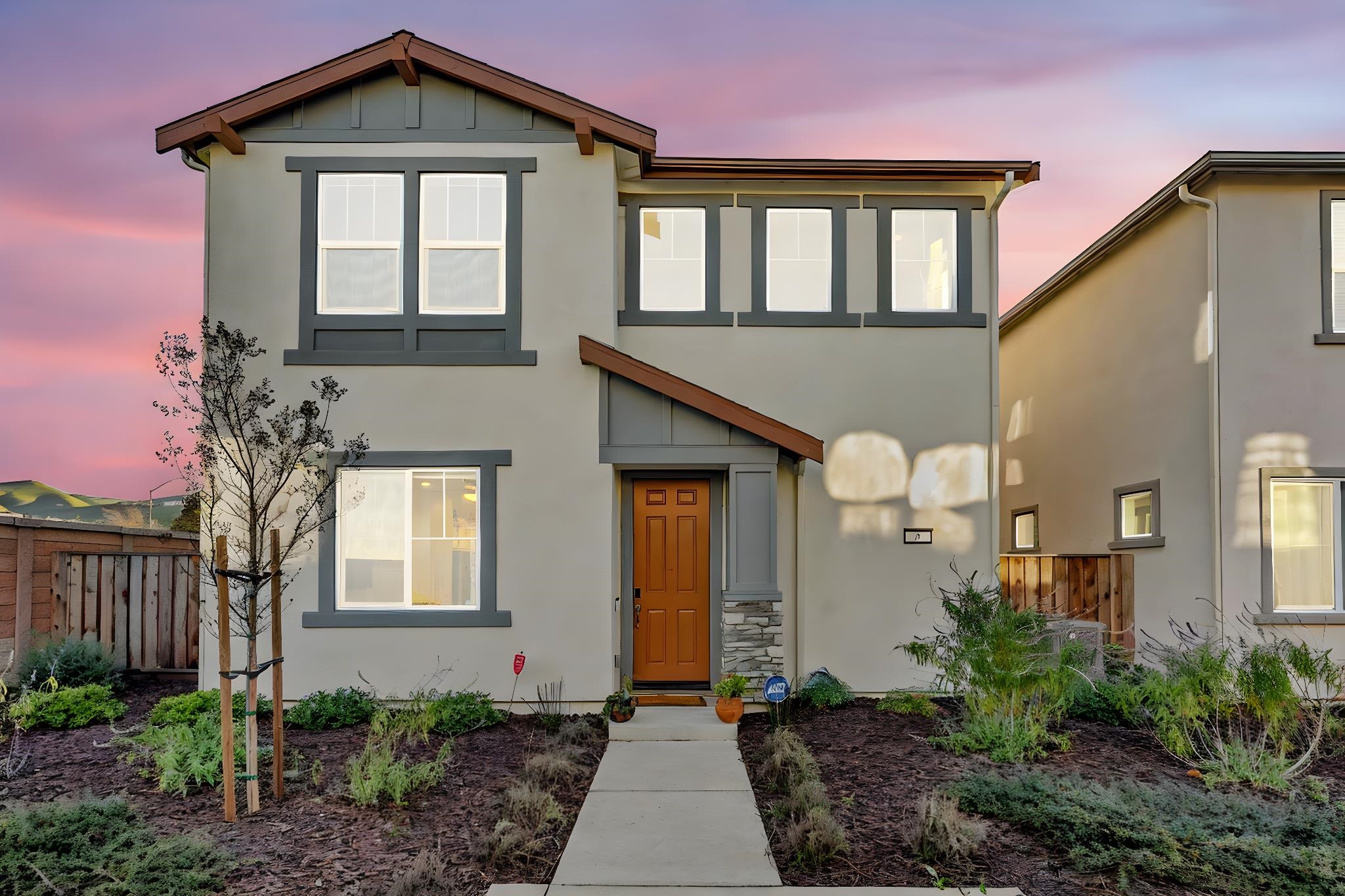 9 Cedar Street Pittsburg, CA 94565 - Photo 2 of 35