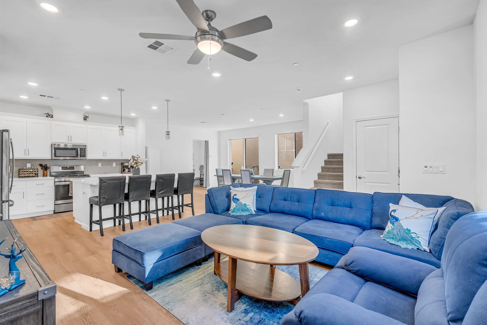 9 Cedar Street Pittsburg, CA 94565 - Photo 5 of 35