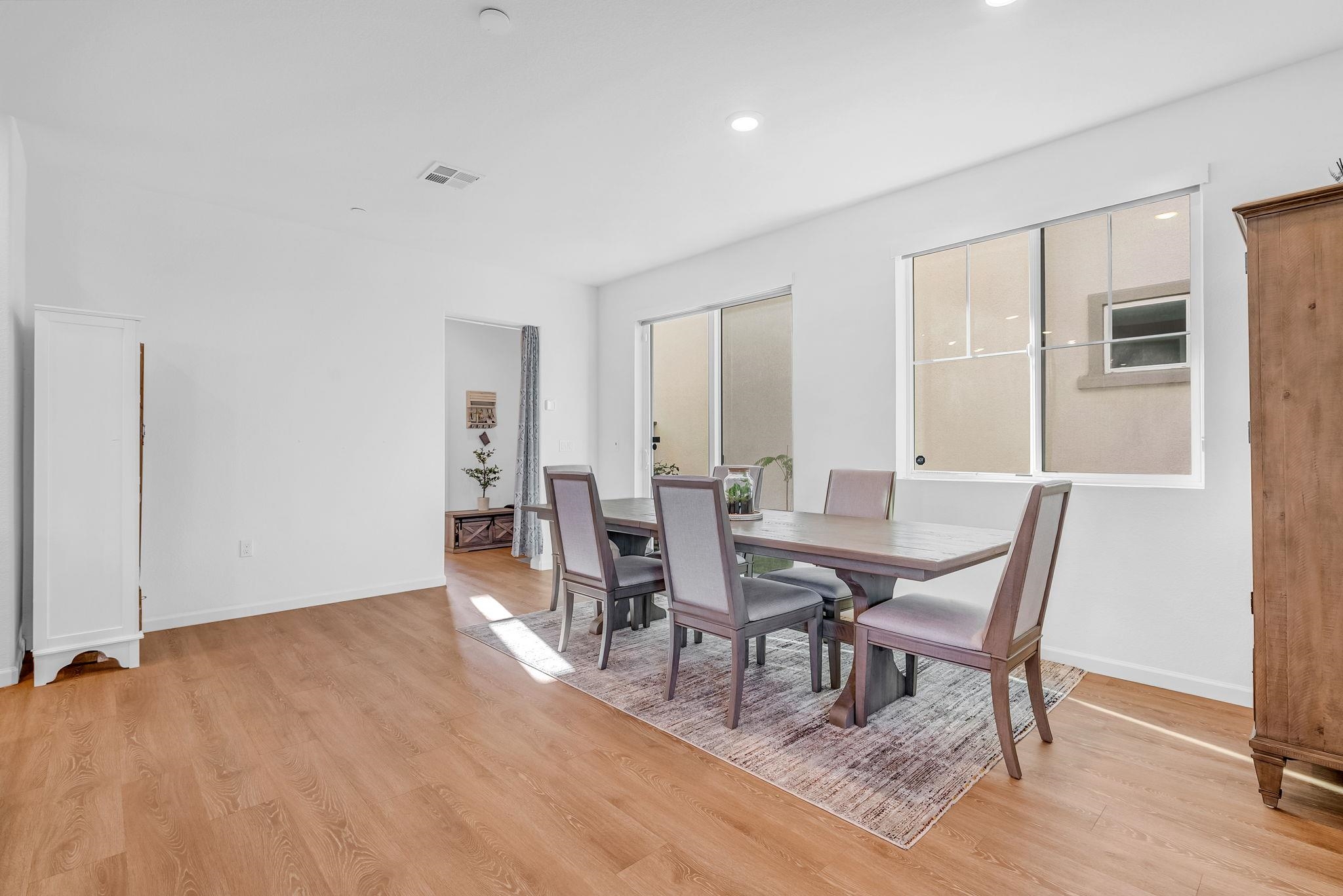 9 Cedar Street Pittsburg, CA 94565 - Photo 6 of 35