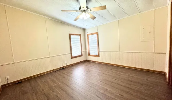 $1,350 | 1465 Highway 36, Caldwell, TX 77836