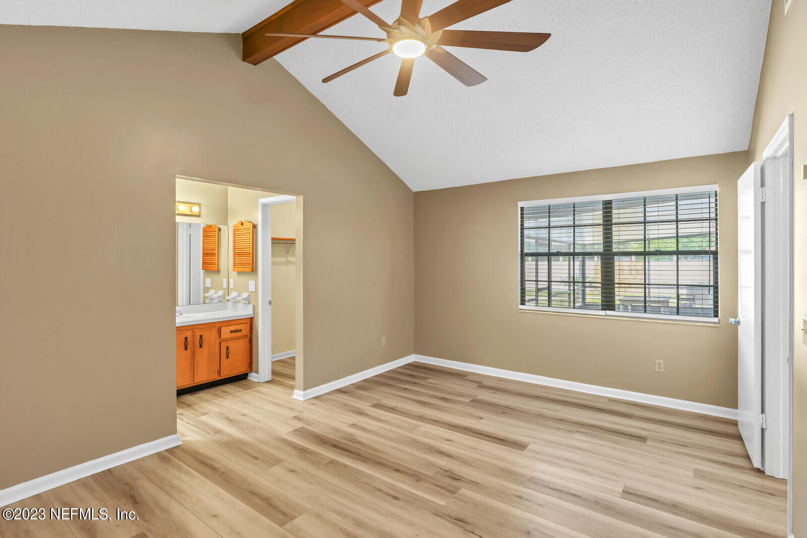 3602 Spring Lake Road Jacksonville, FL 32210 - Photo 15 of 27 Owner's Suite