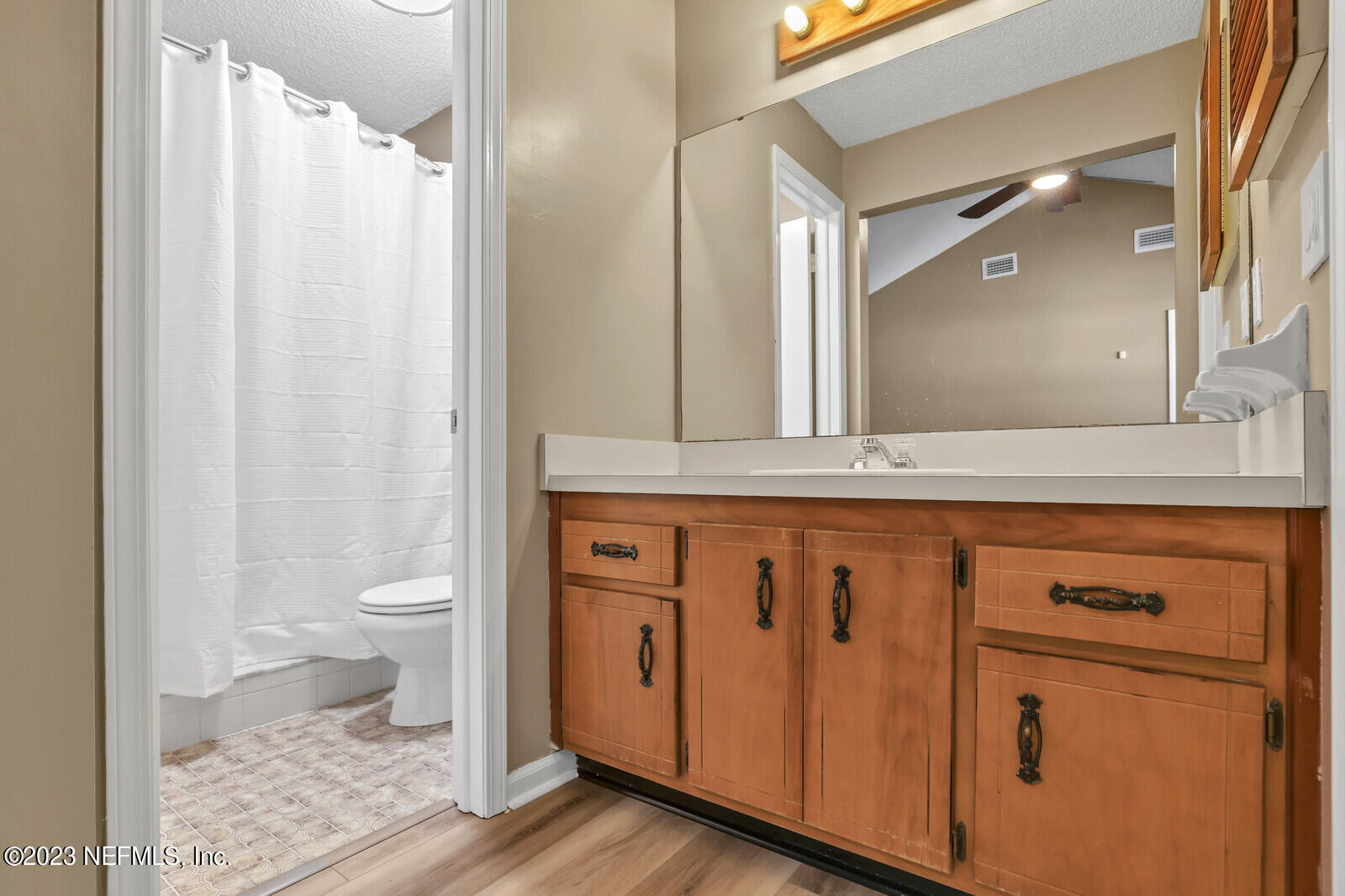 3602 Spring Lake Road Jacksonville, FL 32210 - Photo 17 of 27 Owner's Suite