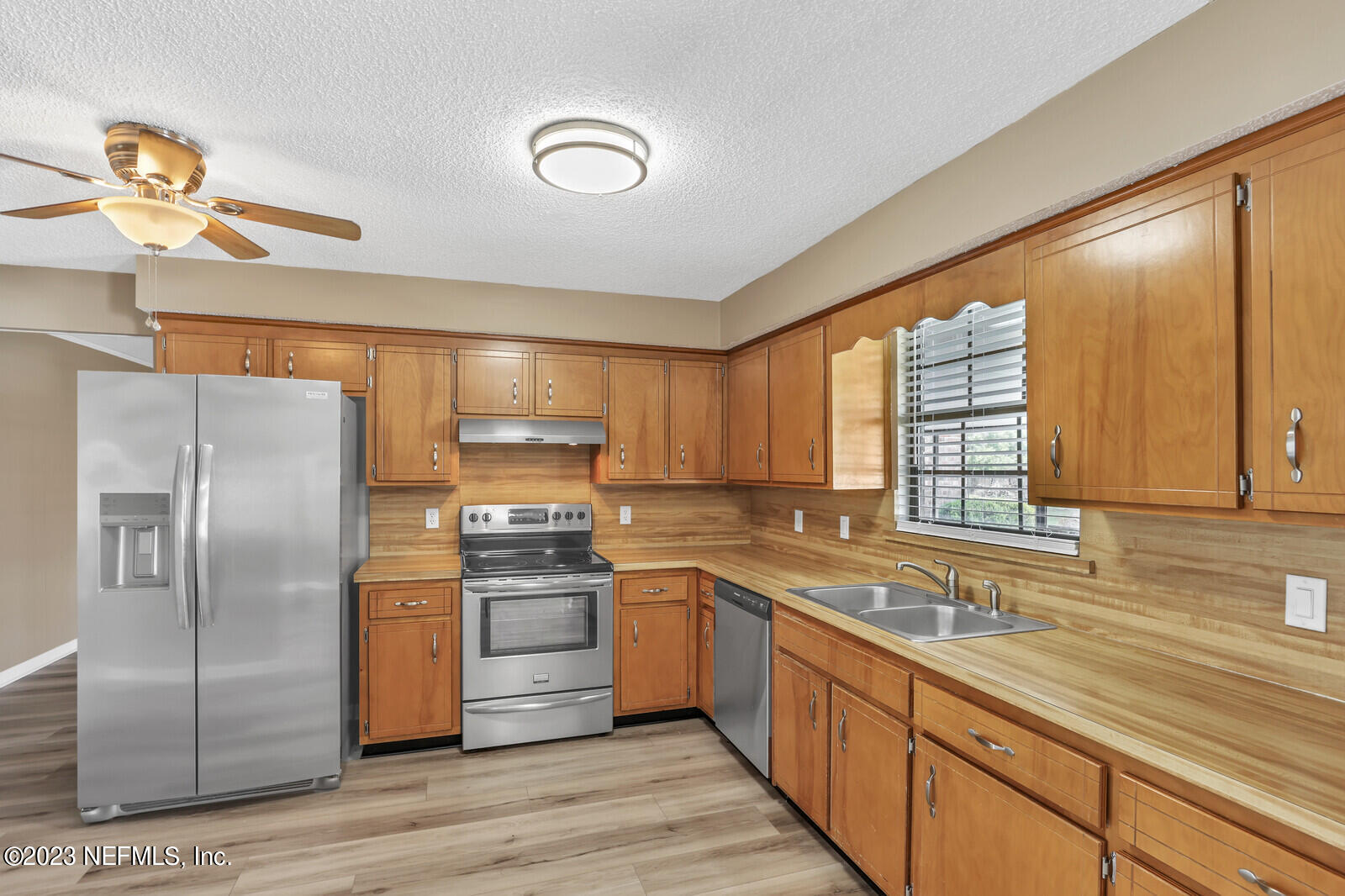 3602 Spring Lake Road Jacksonville, FL 32210 - Photo 8 of 27 Kitchen