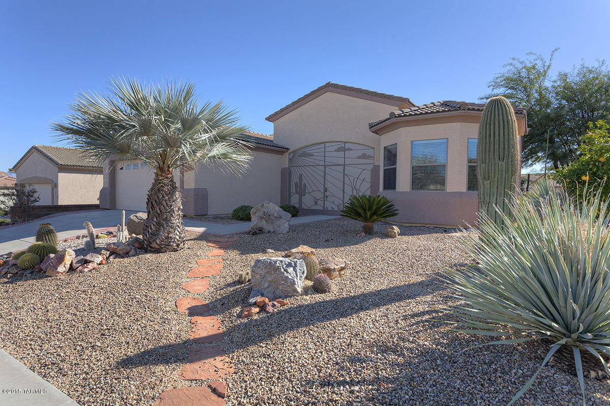 1145 West Arbor Ridge Drive Green Valley, AZ 85614 - Photo 1 of 35