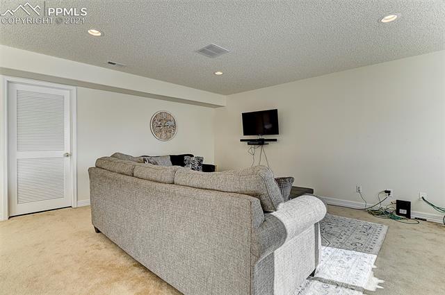 452 Talus Road Monument, CO 80132 - Photo 29 of 41