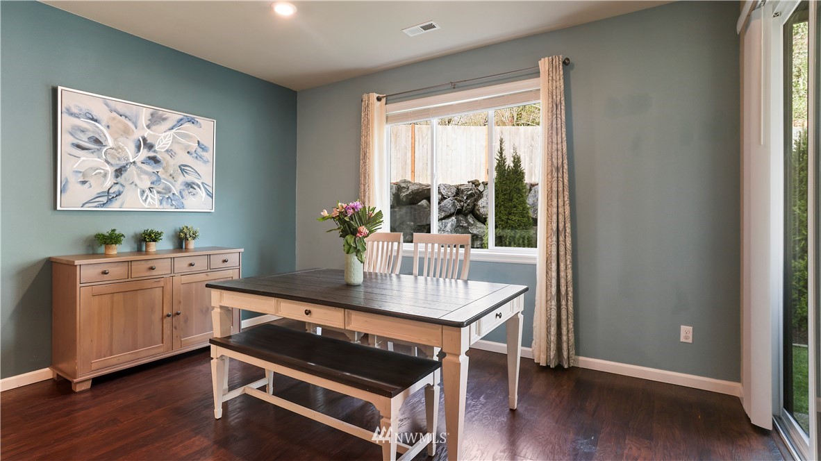 15908 Meridian Avenue South Bothell, WA 98012 - Photo 12 of 36