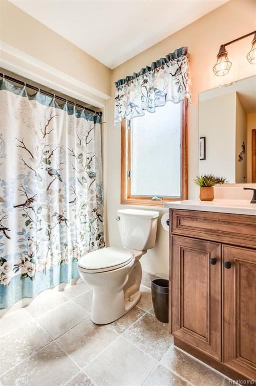 7276 Lakeshore Road Lakeport, MI 48059 - Photo 25 of 38