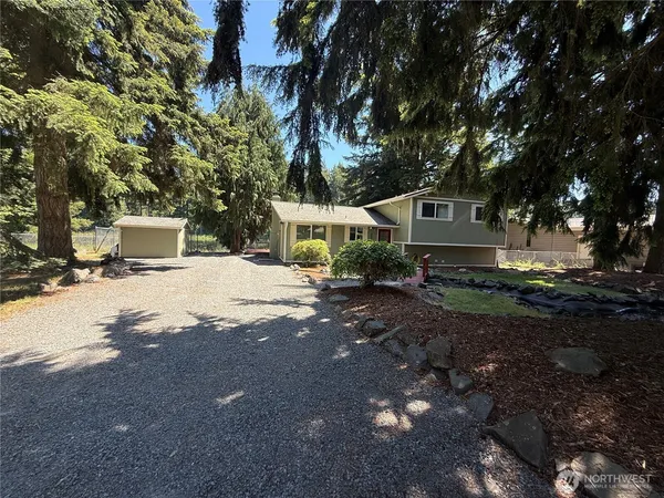 $549,950 | 31219 62nd Ave Court South, Roy, WA 98580