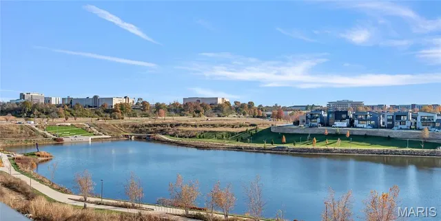 $5,495 | 16460 Wildhorse Lk Boulevard, Unit 301, Chesterfield, MO 63017