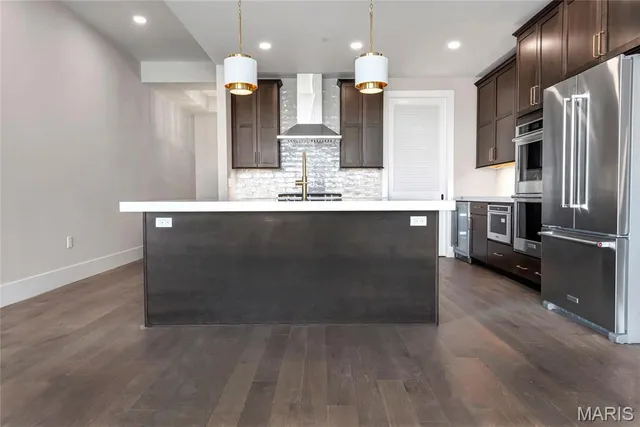 $5,495 | 16460 Wildhorse Lk Boulevard, Unit 301, Chesterfield, MO 63017