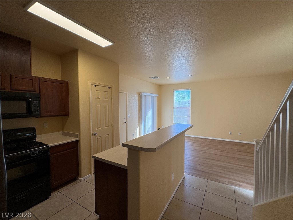116 Cable View Avenue Henderson, NV 89011 - Photo 8 of 20