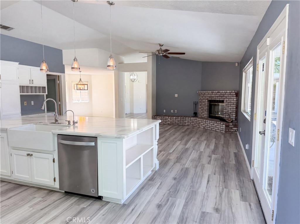 15358 Lookout Road Apple Valley, CA 92307 - Photo 10 of 28