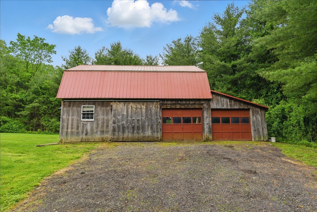 49 John Mason Road Southwick, MA 01077 - Photo 6 of 41 Gallery Image 6