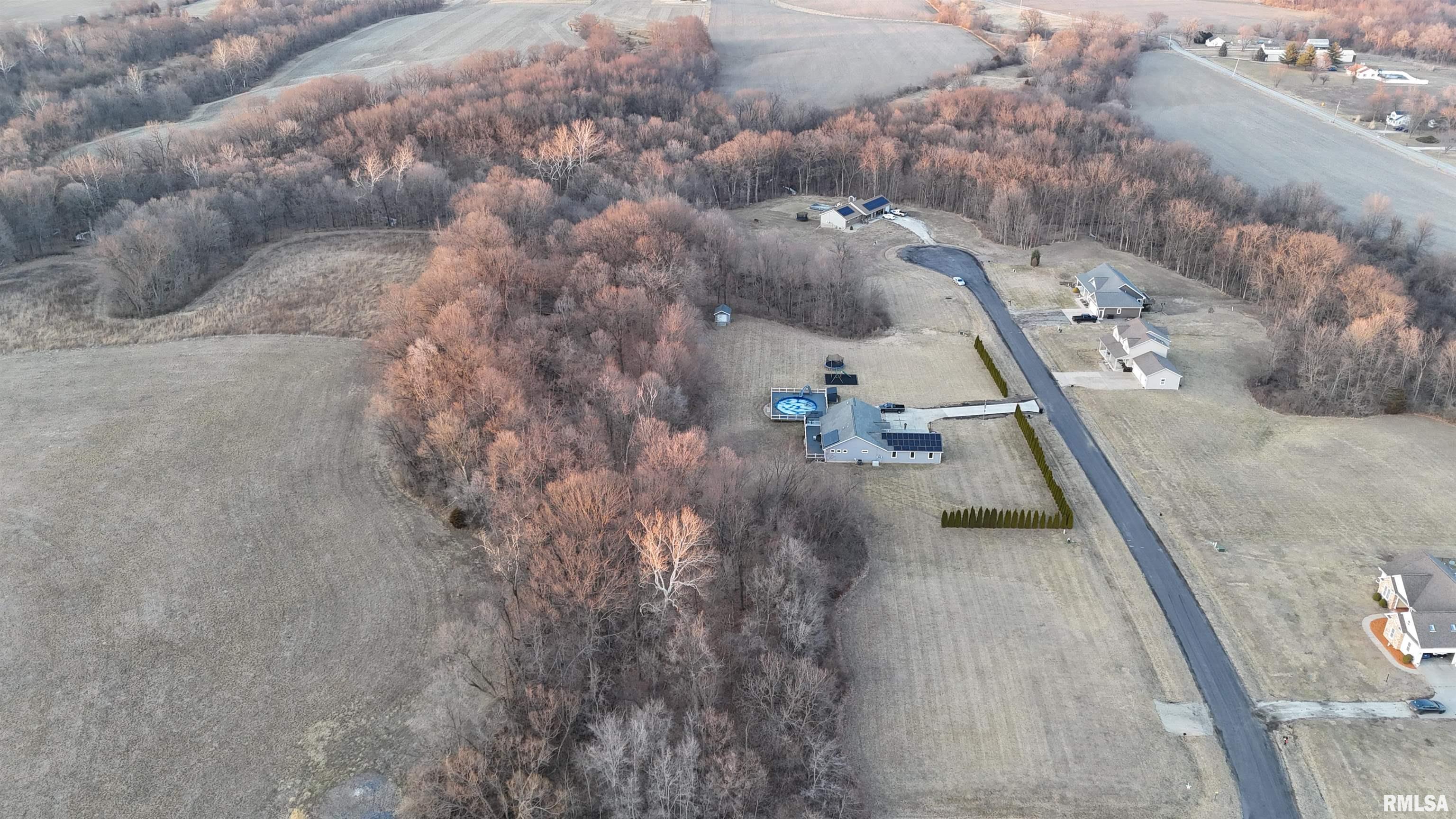 South Deer Trail Road Mapleton, IL 61547 - Photo 3 of 5