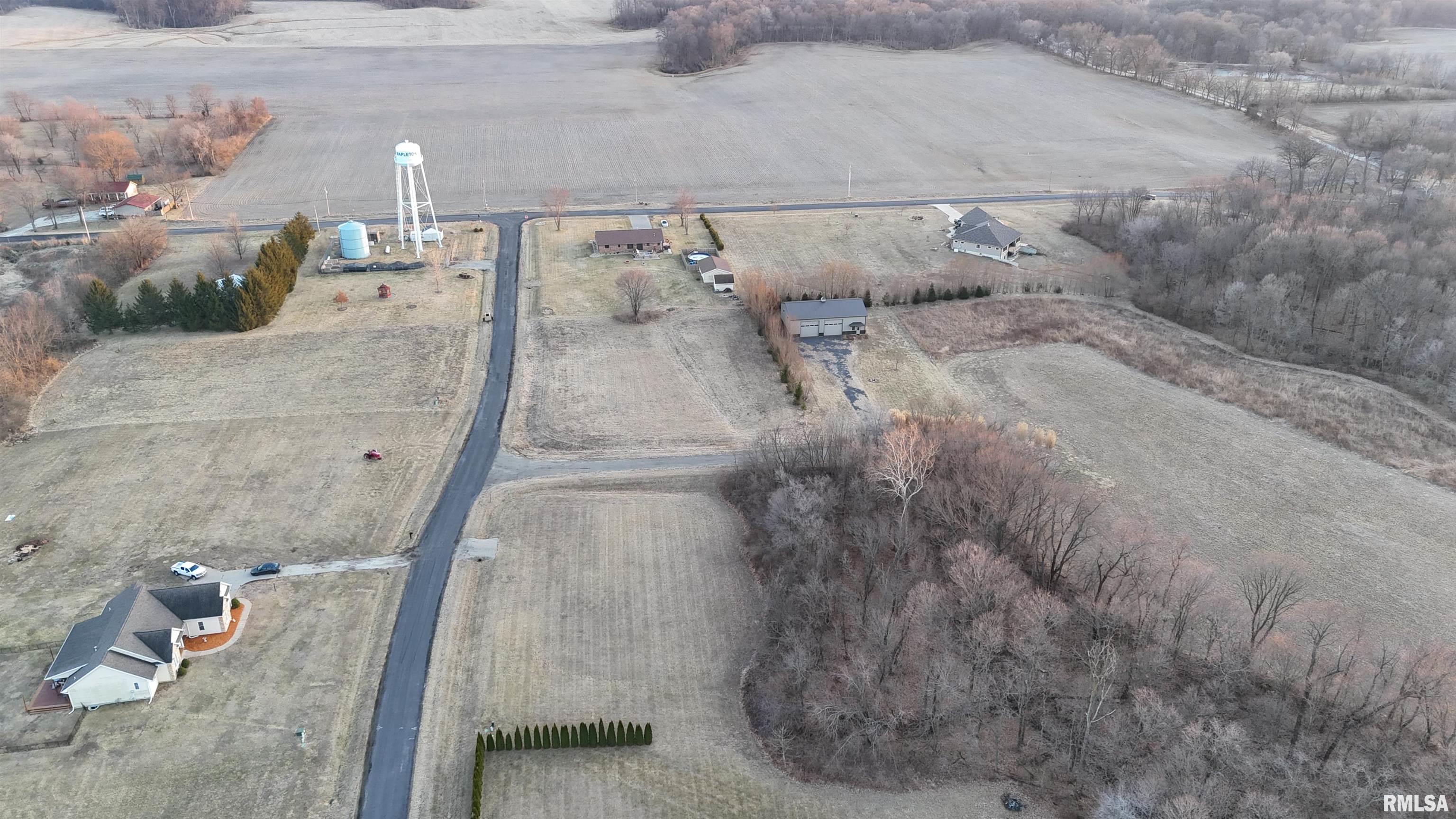 South Deer Trail Road Mapleton, IL 61547 - Photo 4 of 5