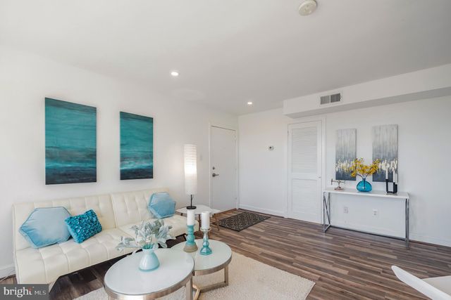 $249,999 | 4424 1st Place Northeast, Unit 22, Washington, DC 20011