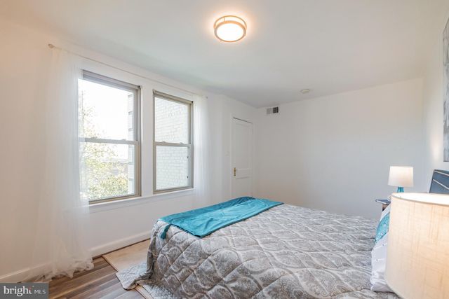 $249,999 | 4424 1st Place Northeast, Unit 22, Washington, DC 20011