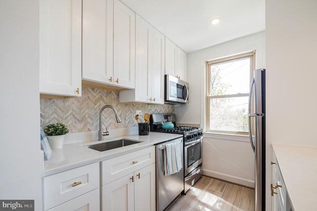 $249,999 | 4424 1st Place Northeast, Unit 22, Washington, DC 20011