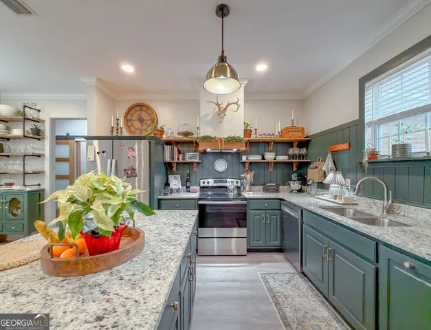 $389,900 | 100 Robin Lane, Bainbridge, GA 39819