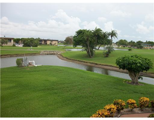 1005 Normandy U, Unit 1005 Delray Beach, FL 33484 - Photo 1 of 13 Primary Photo